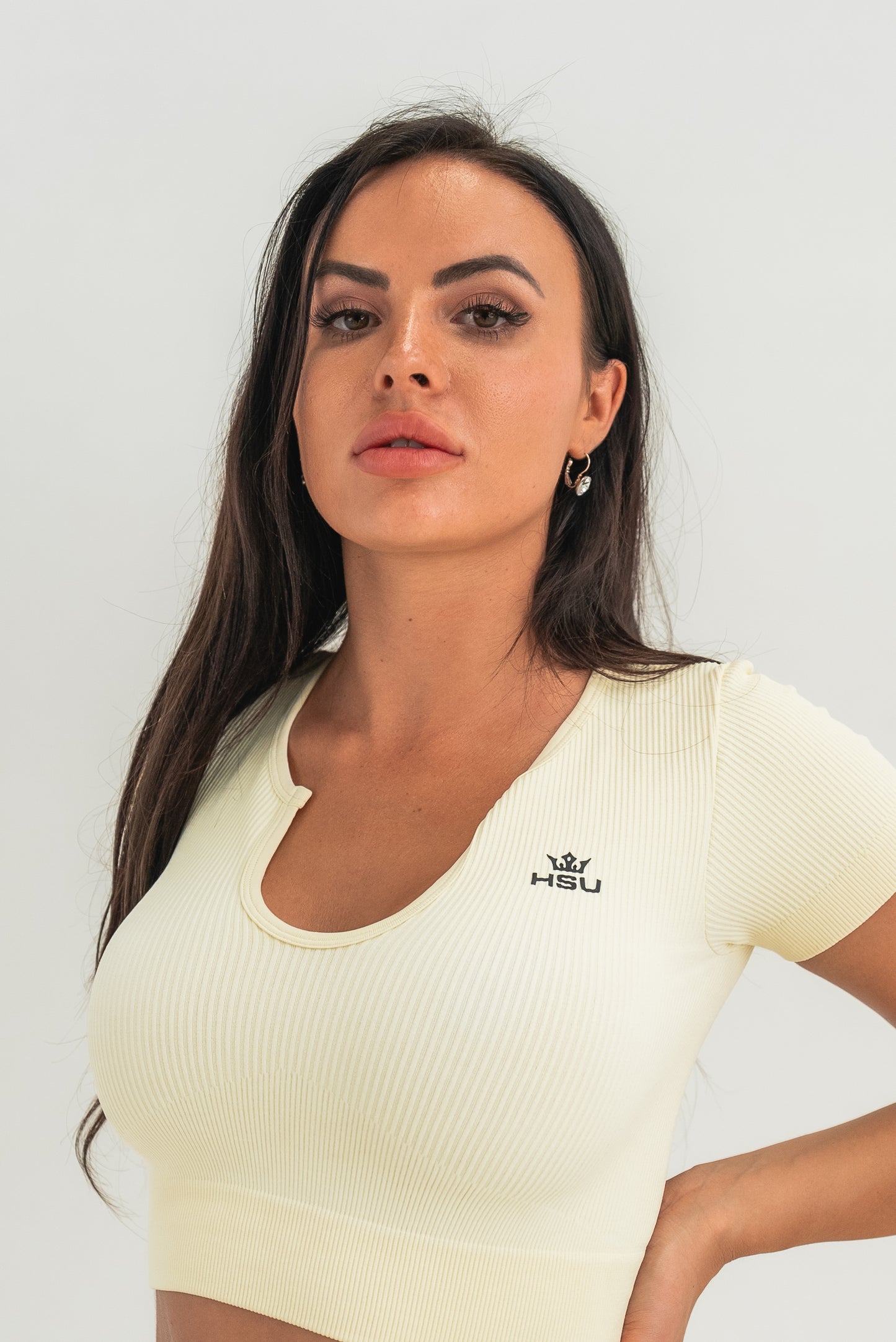 RIBBED CROP TEE x CREAM