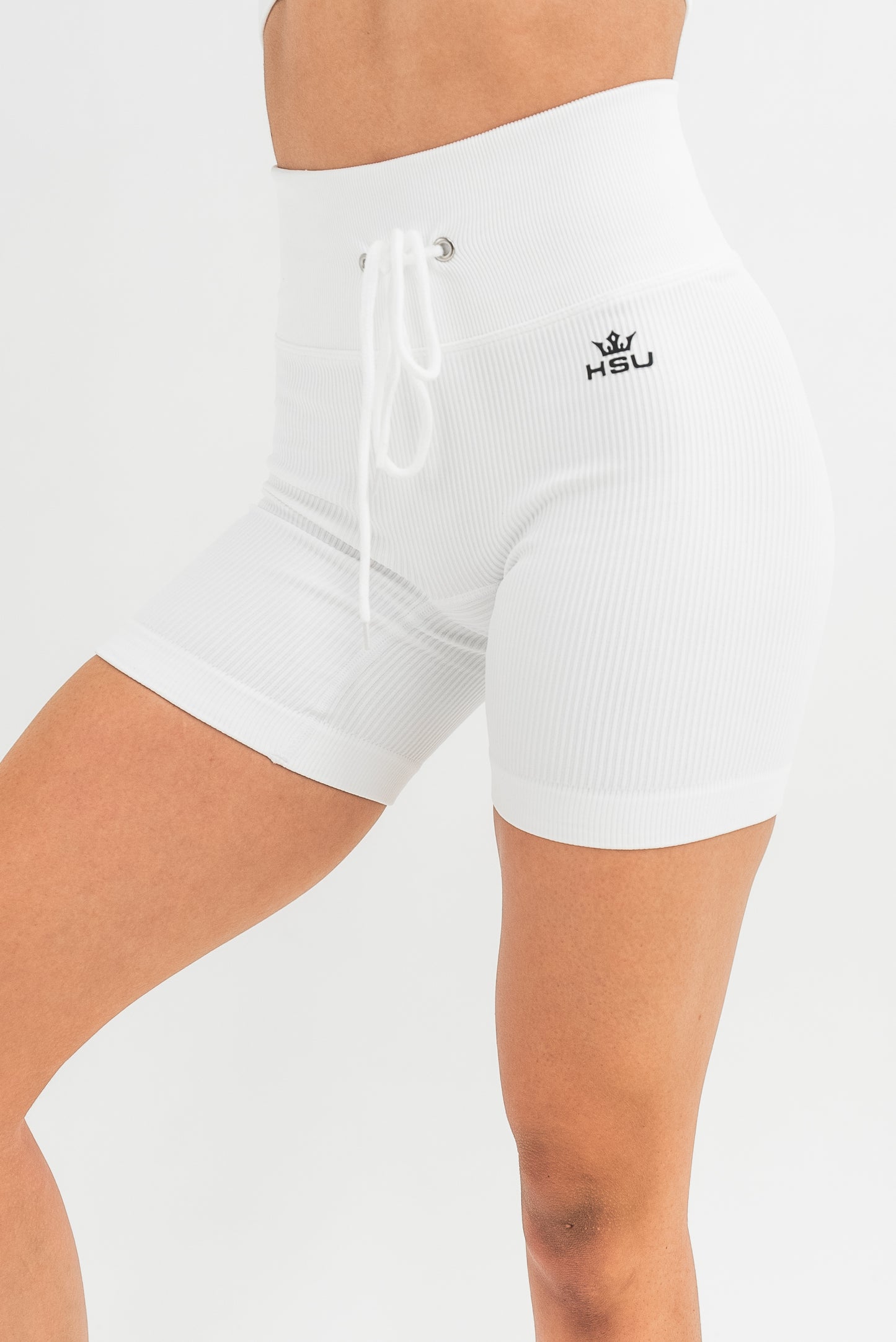 YING & YANG SHORTS x WHITE